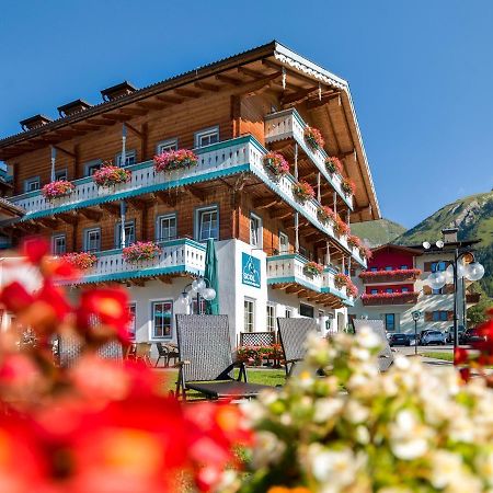 Scol Sporthotel Grossglockner Kals-am Großglockner Zewnętrze zdjęcie