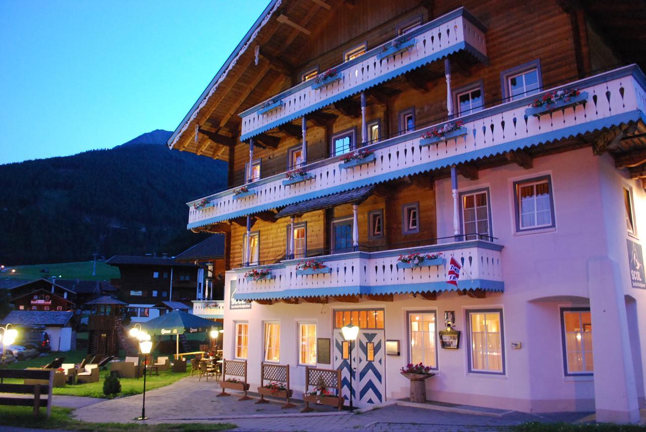 Scol Sporthotel Grossglockner Kals-am Großglockner Zewnętrze zdjęcie